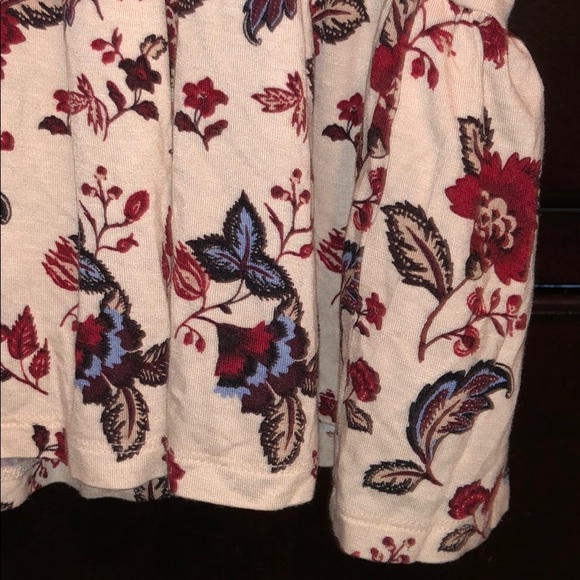 Cream Tank - Picture 5 of 5